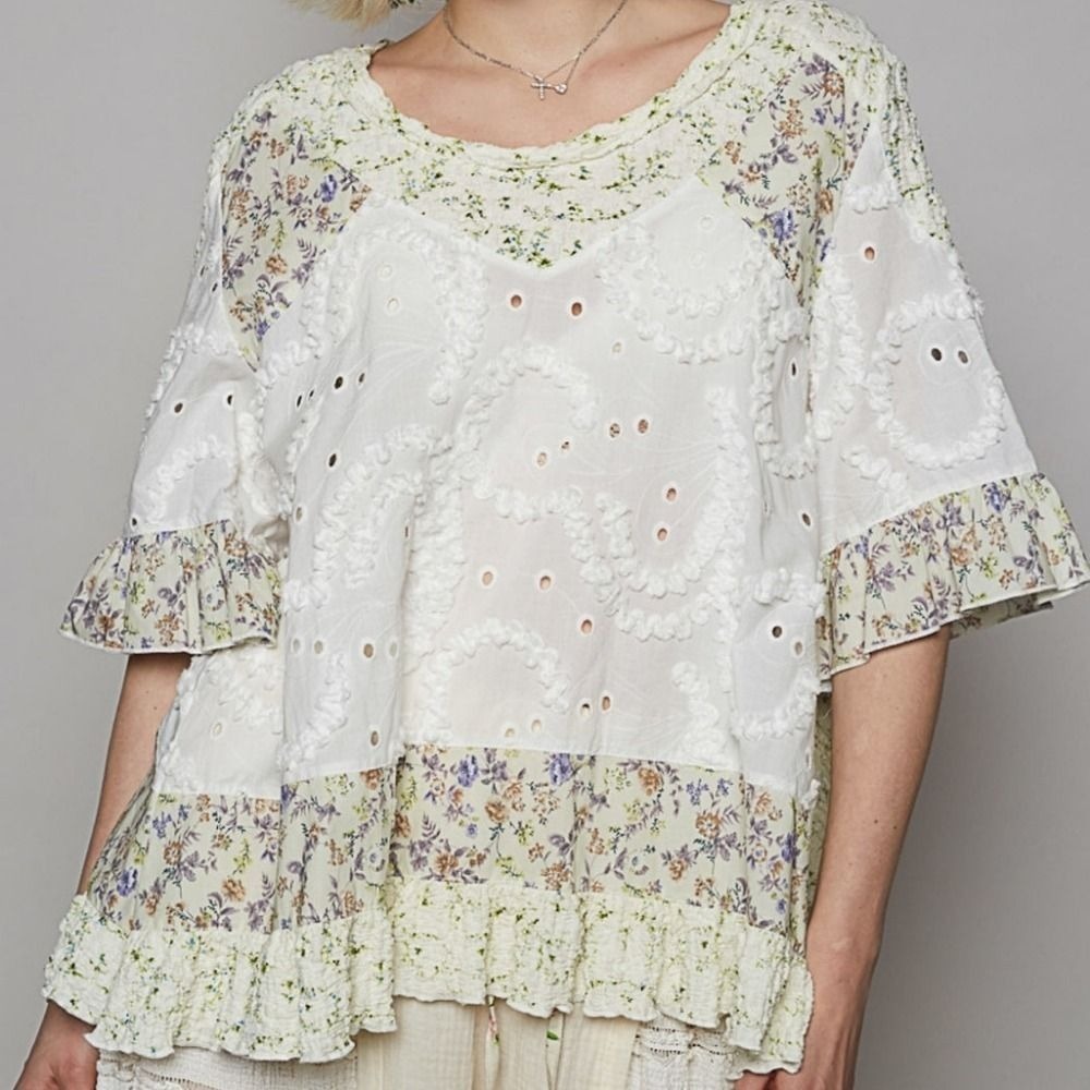 POL Off White Floral Short Sleeve Top